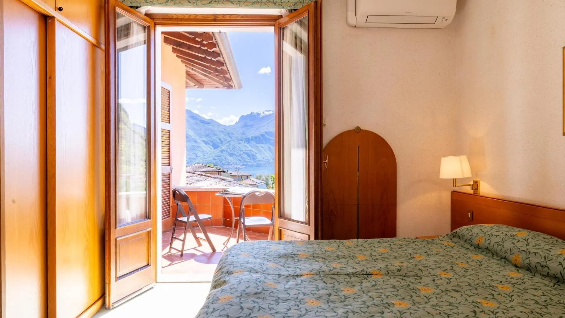 Hotel Royal Menaggio 3*,