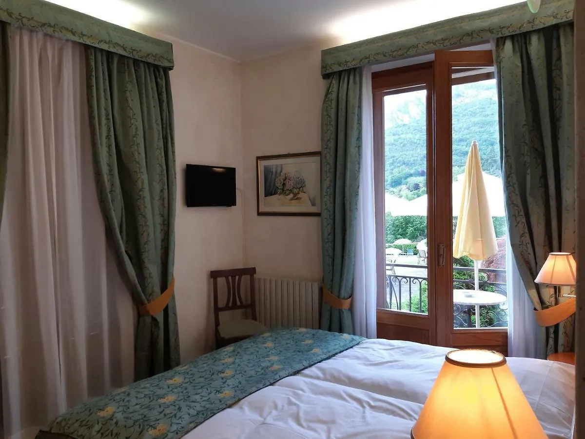 Hotel Royal Menaggio 3*,  Italy